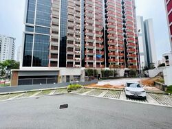 Kang Kar Mall (D19), Shop House #610350441